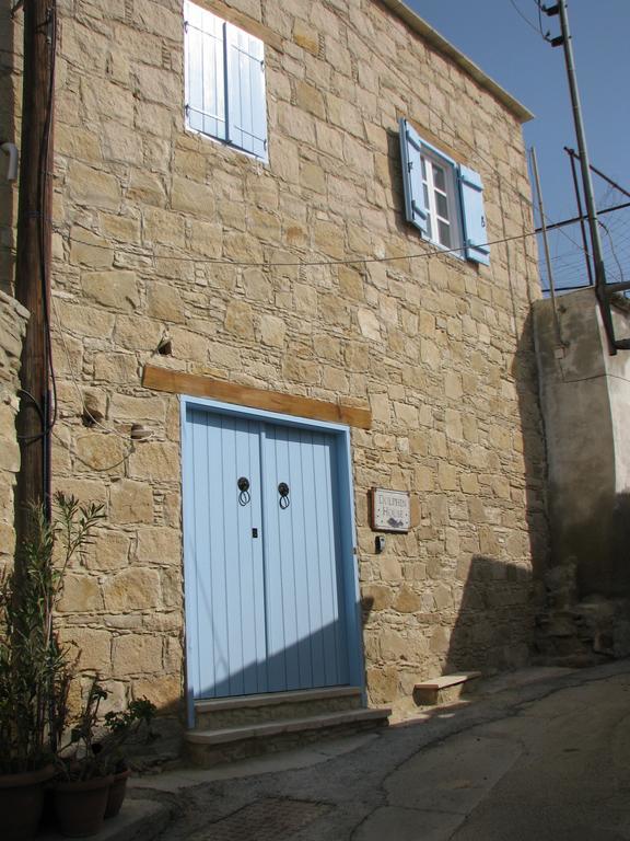 Dolphin Guest House And Studios Tokni Esterno foto